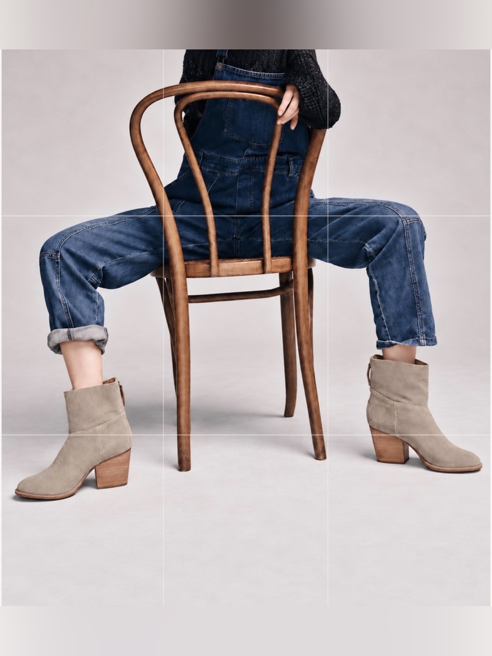 Anthropologie Matisse Soho Suede Embossed Stacked Heel Tan Ankle Boots 9.5 Boho